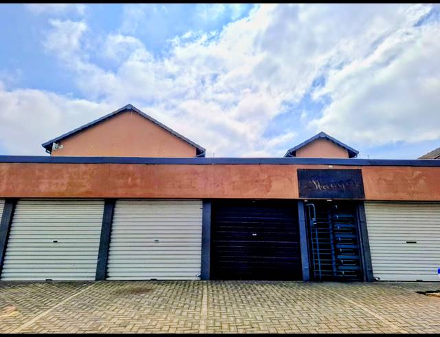 1 BEDROOM APARTMENT FOR SALE IN WINDSOR EAST